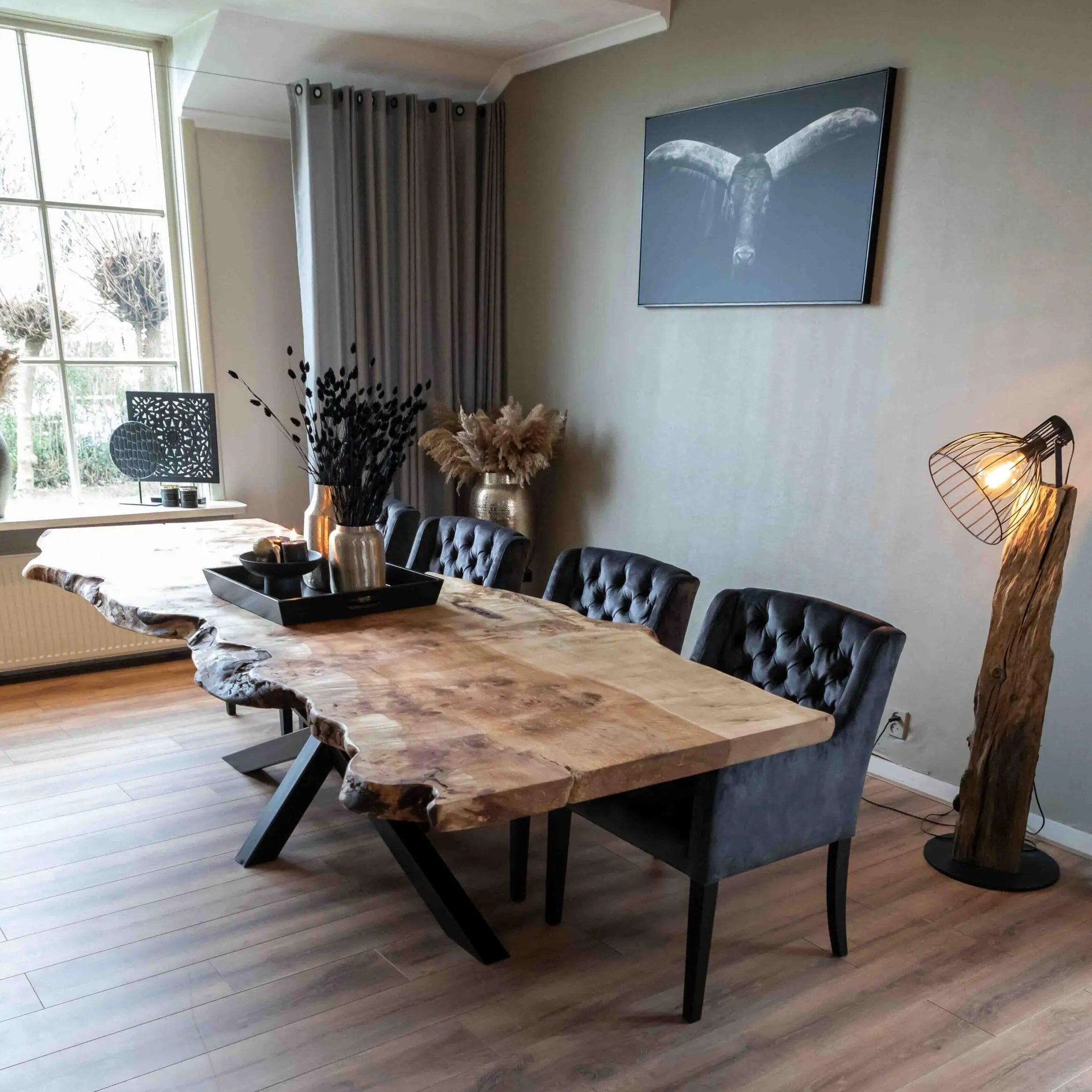 Hoe wordt een boomstamtafel gemaakt?